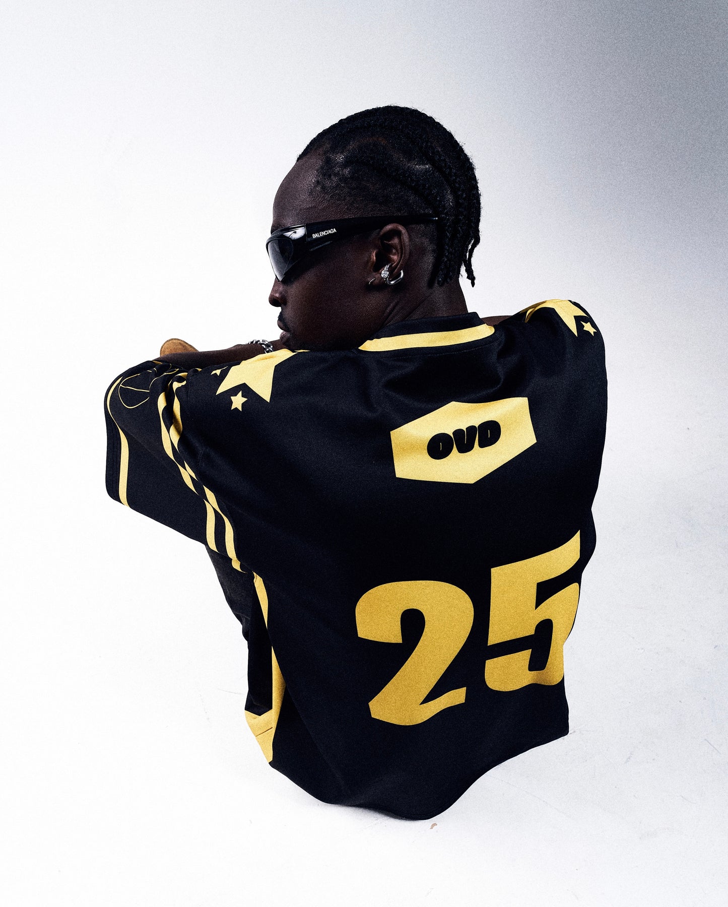 BLACK JERSEY