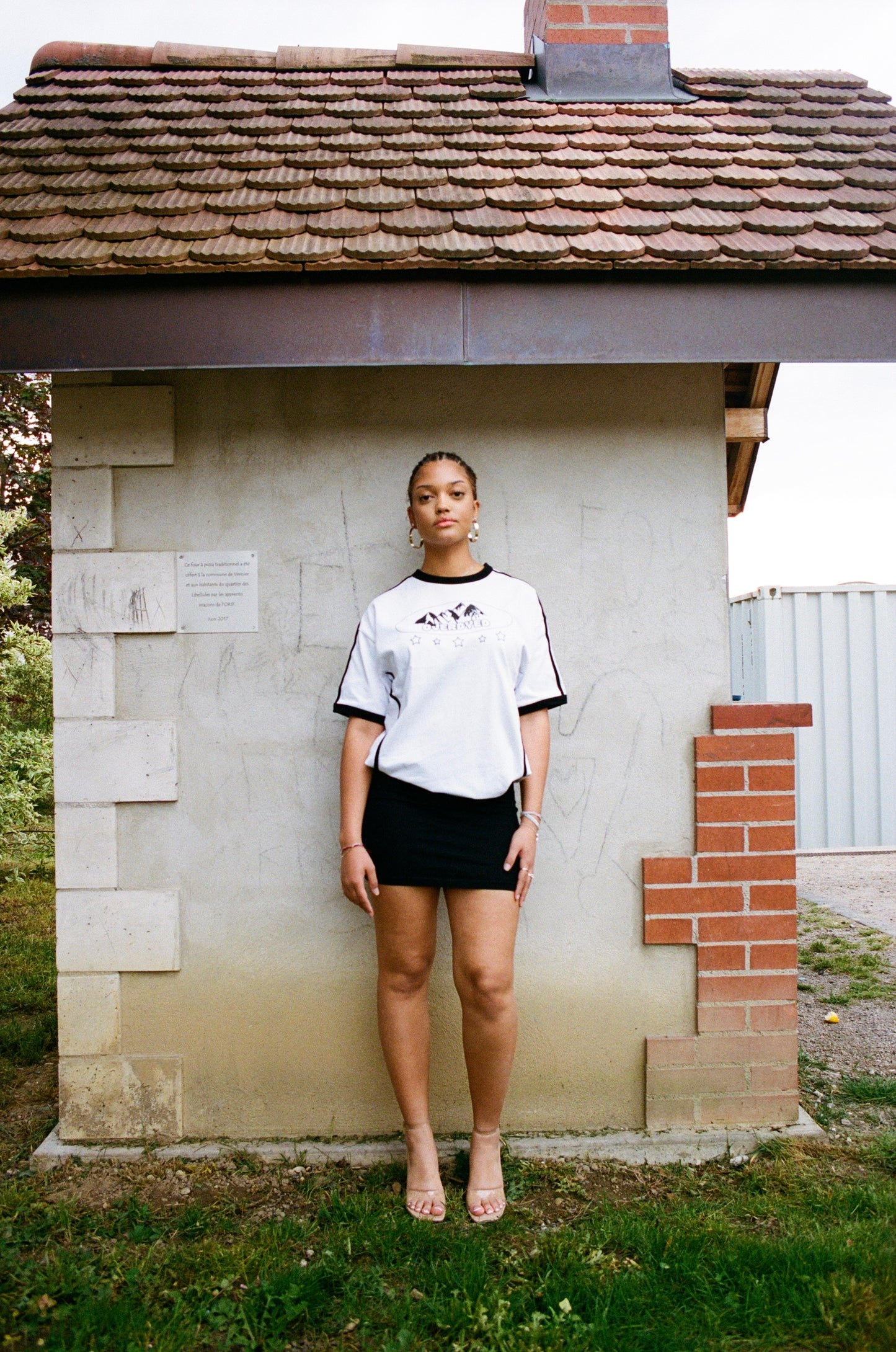 OVERSIZE WHITE TEE